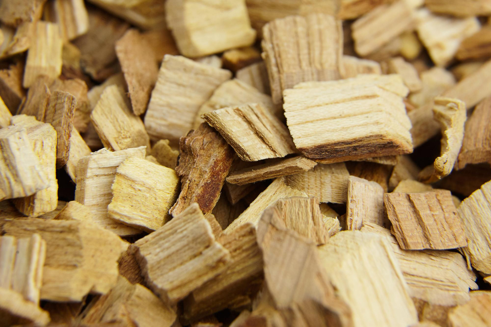 THE TOP WAYS TO USE WOOD CHIPS